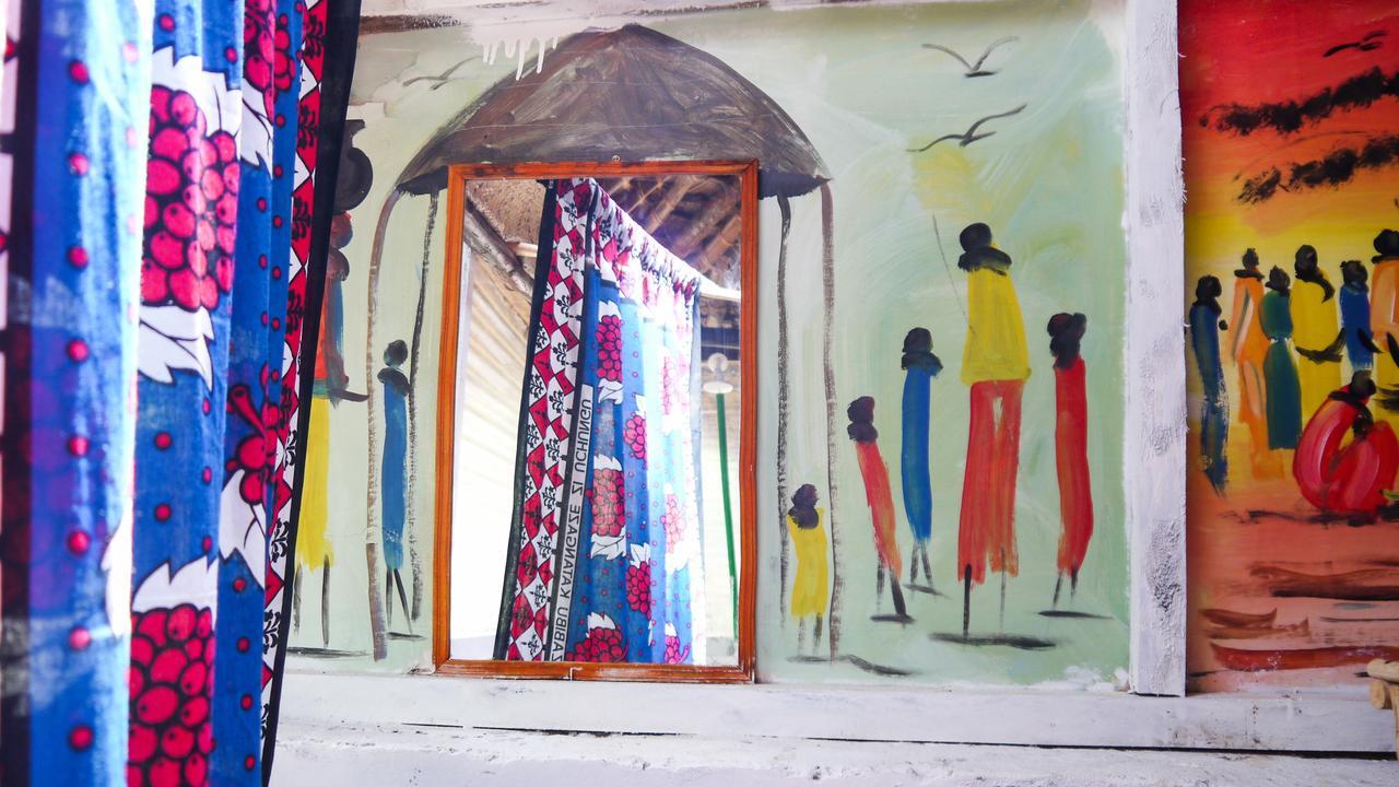 بيت شباب Soul Breeze Backpackers Diani شاطئ دياني المظهر الخارجي الصورة
