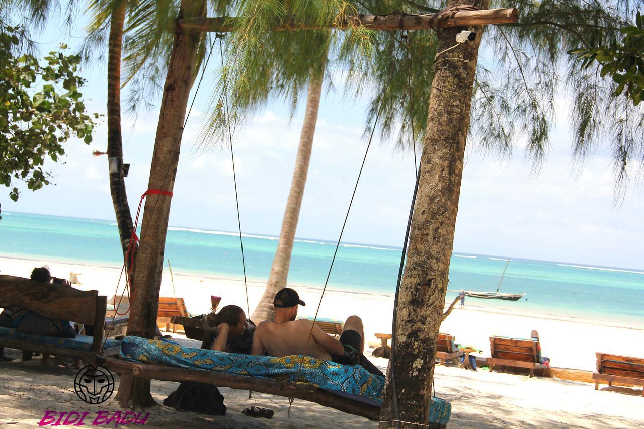 بيت شباب Soul Breeze Backpackers Diani شاطئ دياني المظهر الخارجي الصورة